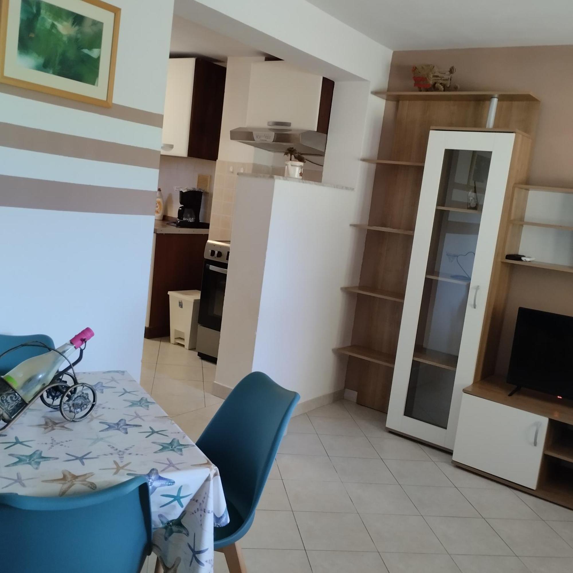 Apartmani Gero ロパール エクステリア 写真